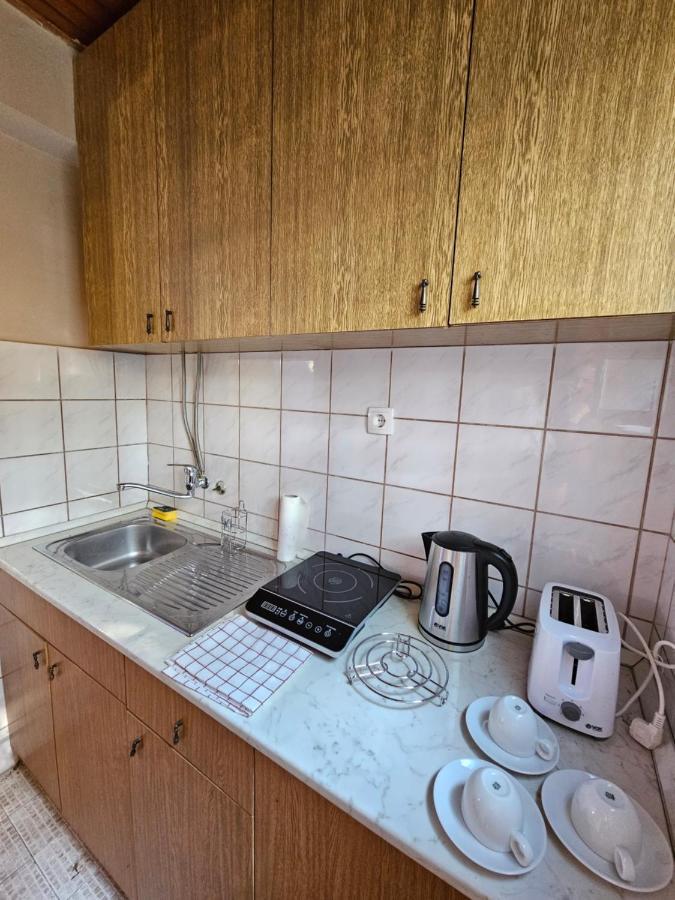 בלגרד Booking Apartments Alone 1 מראה חיצוני תמונה