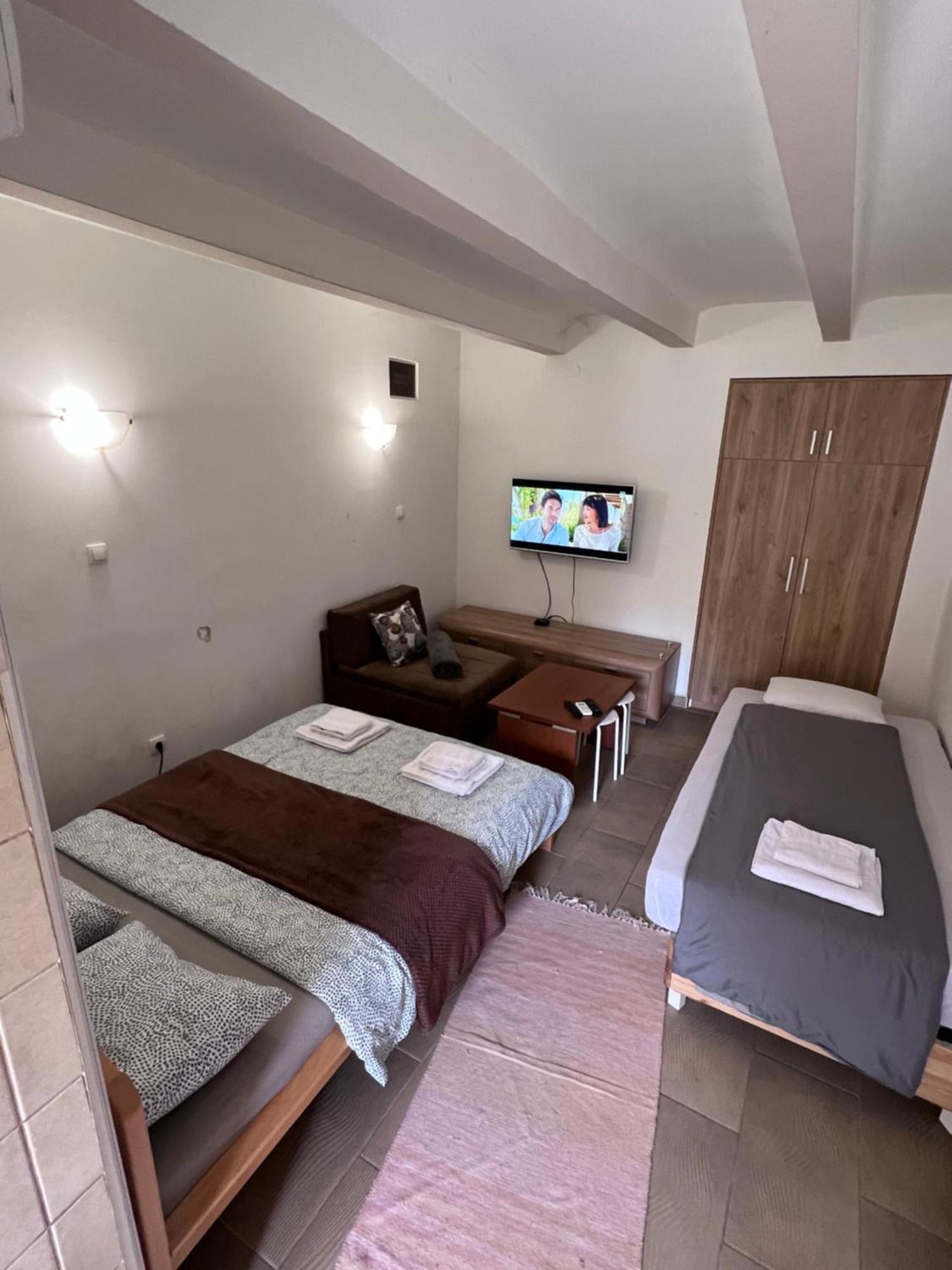 בלגרד Booking Apartments Alone 1 מראה חיצוני תמונה